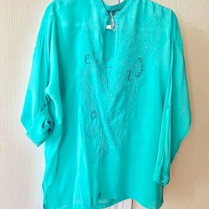 Johnny Was gorgeous top tunic with eyelets and embroidery. Turquoise